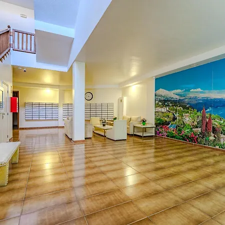 Noble Playa Fanabe By Altamar Homes アデヘ